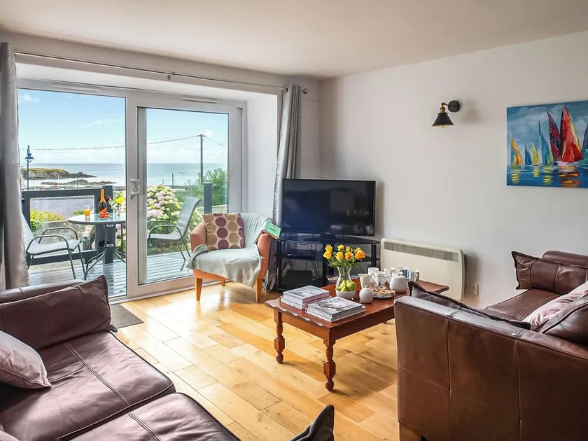 3 Schlafzimmer Unterkunft in Cemaes Bay - Image 1
