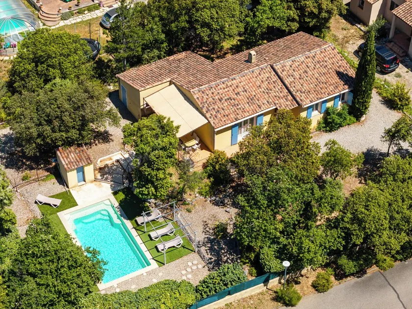 villa vid foten av Mont Ventoux - Image 1