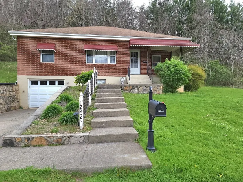 Located near the Appalachian Trail and Jefferson National Forest in Rocky Gap - Image 1