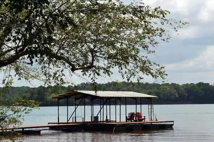 Lakehouse Sunset Beach 3BD,1BA - Image 1