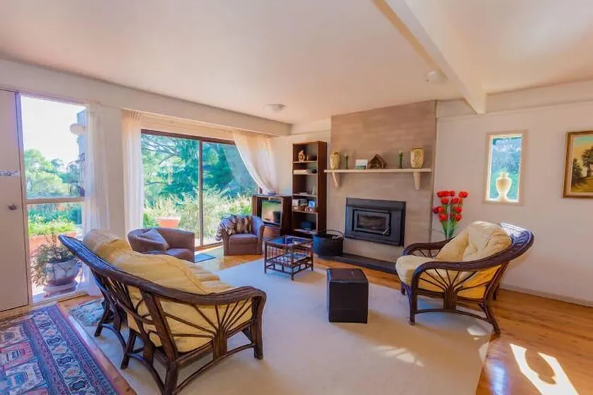 Sutton Tops Cottage located in Sutton Forest - Image 1