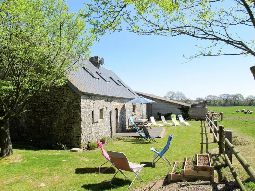 Schönes alleinstehendes Ferienhaus für 4 Personen mit  W-LAN, TV, Terrasse und Panoramablick - Image 1