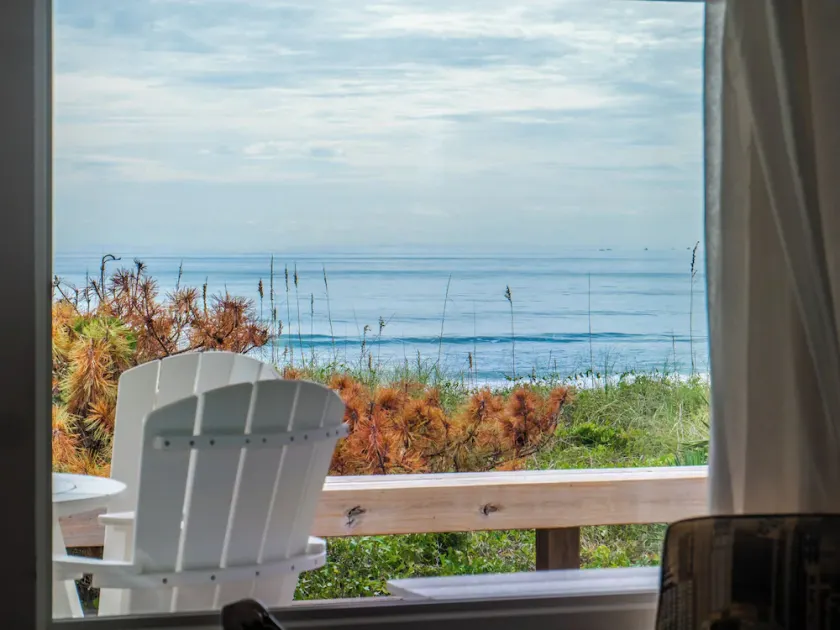 A Beach Pearle - Image 1