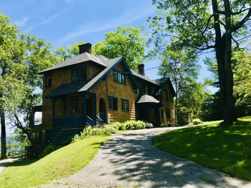 Gorgeous Oceanfront Retreat på Penobscot Bay - Image 1