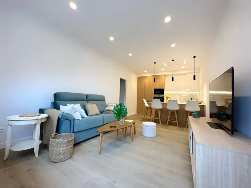 Discover this fabulous first floor in the town of Ajo! Ideal for couples and families. - Image 1