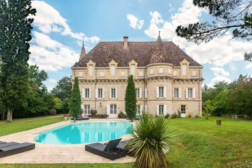 Chateau Quercy - Seven Bedroom Castle, Sleeps 15 - Image 1