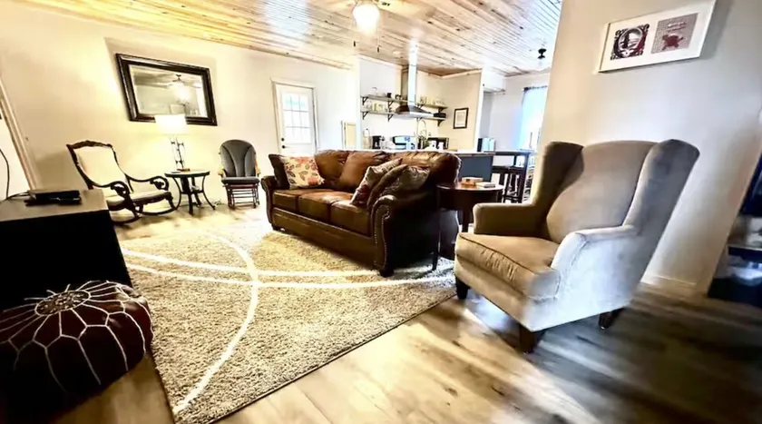 Scatter Ridge Landing-Apartment-Eigenes Badezimmer - Image 1
