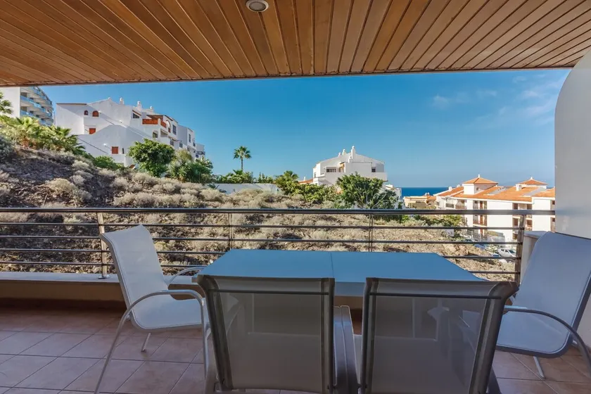 Balcon De Los Gigantes - Image 1