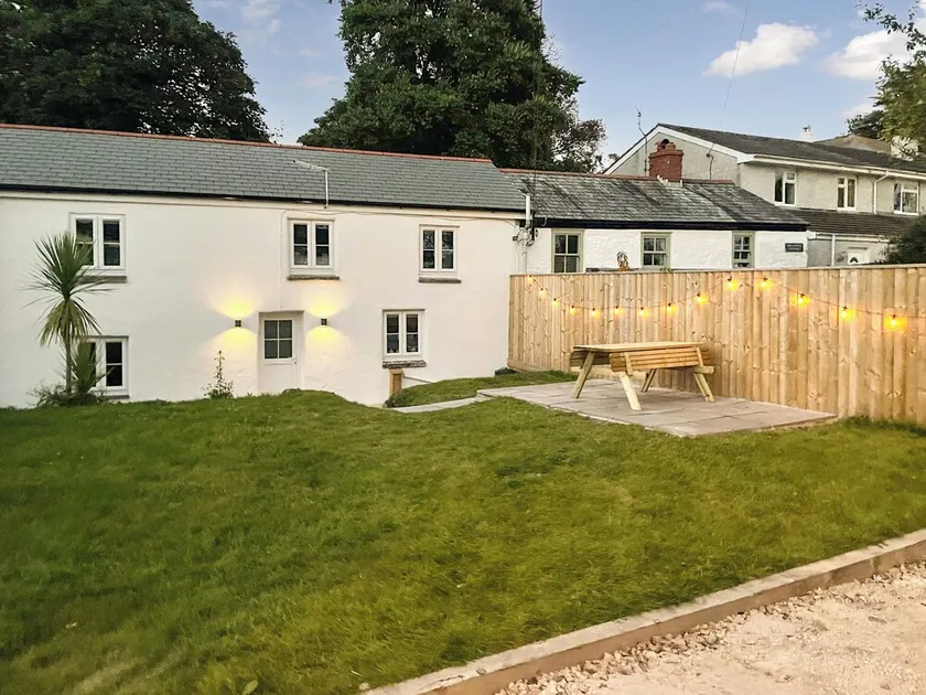 3 bedroom accommodation in St Day, near Redruth - Image 1