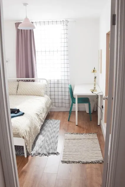 BEAUTIFUL 2 BED FLAT IN HEART OF THE CITY CENTRE - Image 1
