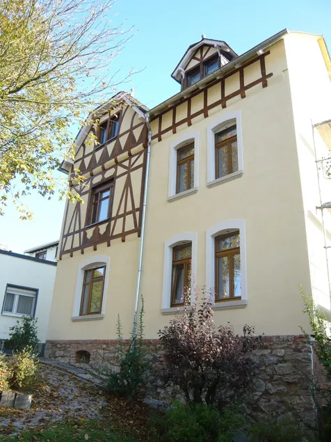 With balcony and fully equipped! - Image 1