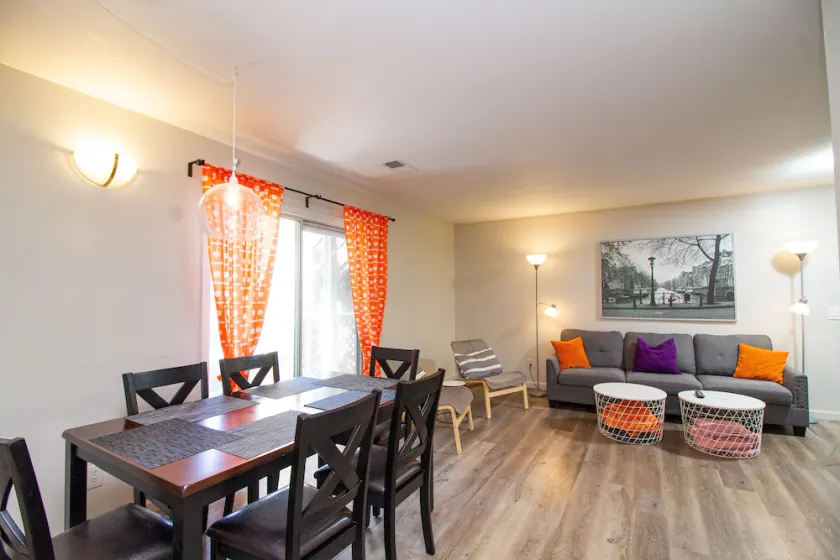 Clemson opdateret condo - Image 1