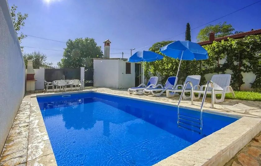 Awesome home in Porec - Image 1