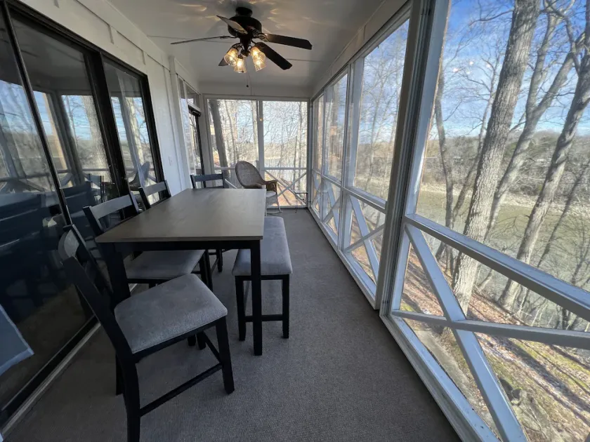 Woodson Bend-Golf, Pool Restaurant& More-Near Burnside W/Lake View - First Floor - Image 1