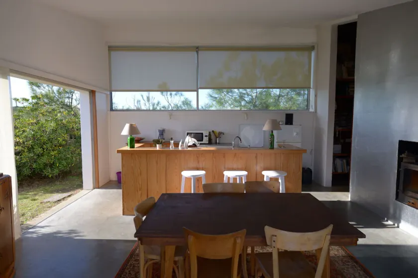 Uafhængig pavillon på kanten af klitten. - Image 1