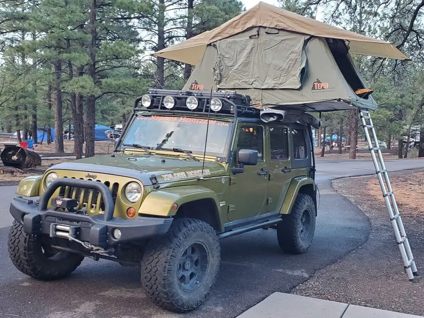 Camping ready jeep, go anywhere. - Image 1