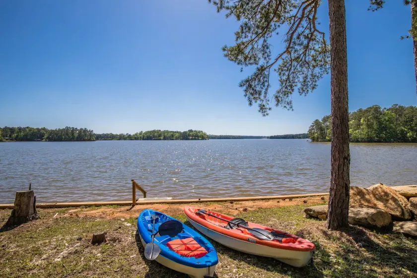 Hooked on a Feeling- 2Br Lake Cabin, 2BR Lake Cabin - Image 1