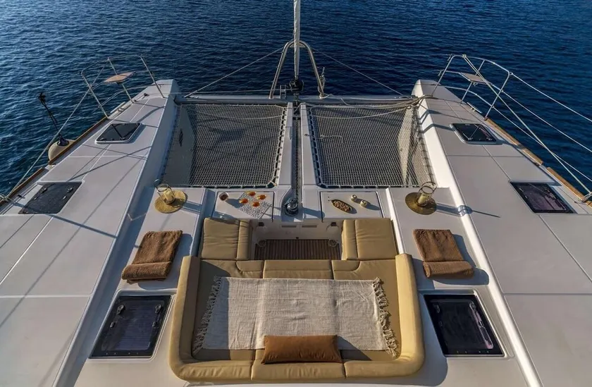Mykonos Catamaran - Catamaran in Mykonos - Flo 52 by Fantasia Villas - Image 1