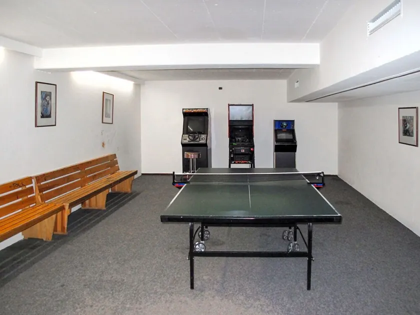 Beautiful apartment in villa for 4 guests with pool, TV and terrace - Image 1