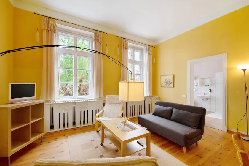 Apartment 'Ferienwohnung 1 - Barrierefrei' with Private Terrace, Shared Garden and Wi-Fi - Image 1
