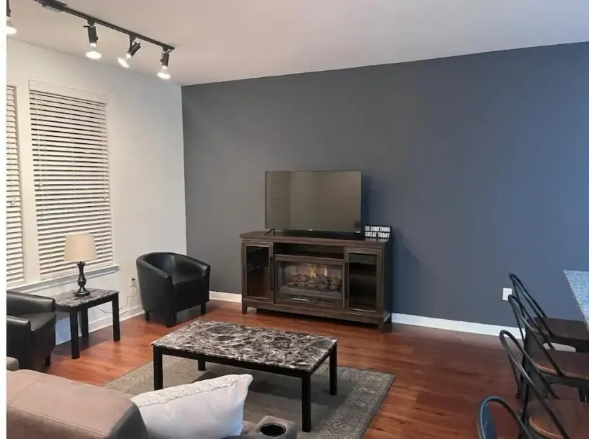 Downtown Memphis Loft Apartment - Image 1