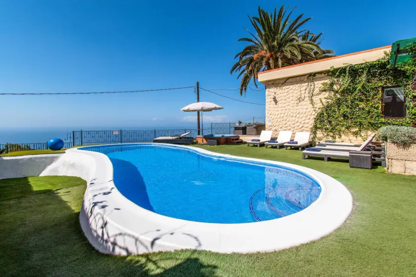 Villa Isabel Sol - Image 1