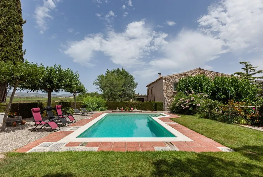 Holiday Home 'Romegosa Benestar' with Mountain Views, Wi-Fi, and Air Conditioning - Image 1