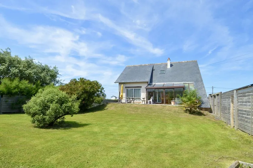 La maison penchée, avec jardin à 50m de la plage - Image 1