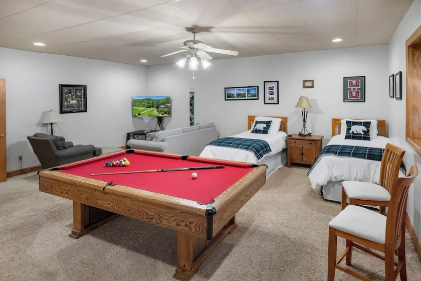 Stor & Lyxig Condo i Smoky Mountain Country Club ($ 99 / wkday till 30 juni) - Image 1