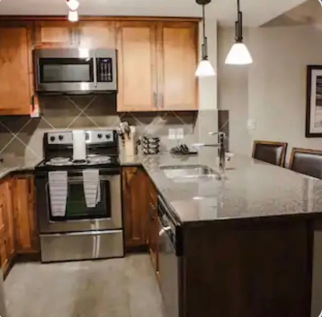 Amazing Stoneridge Hidden Gem - Image 1