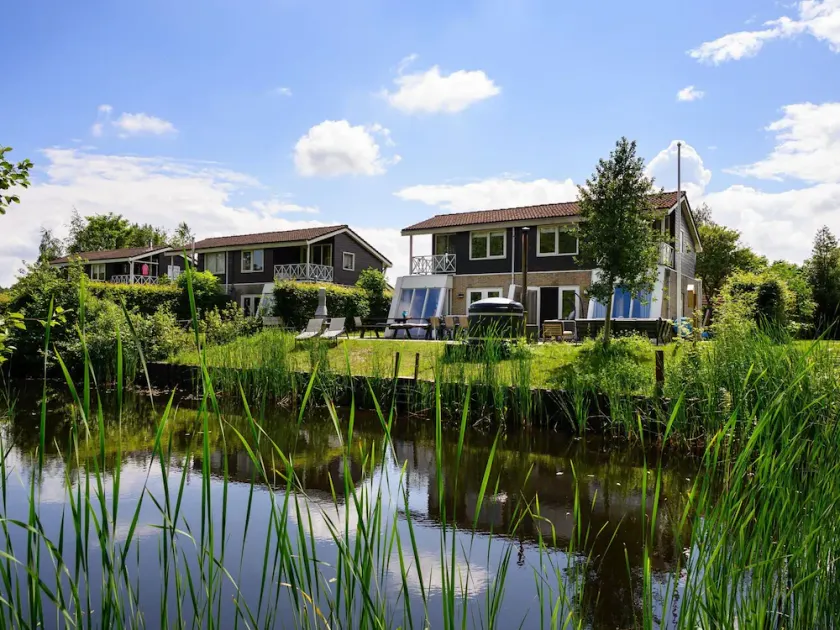 House in Vlagtwedde with Sauna and Hot Tub - Image 1