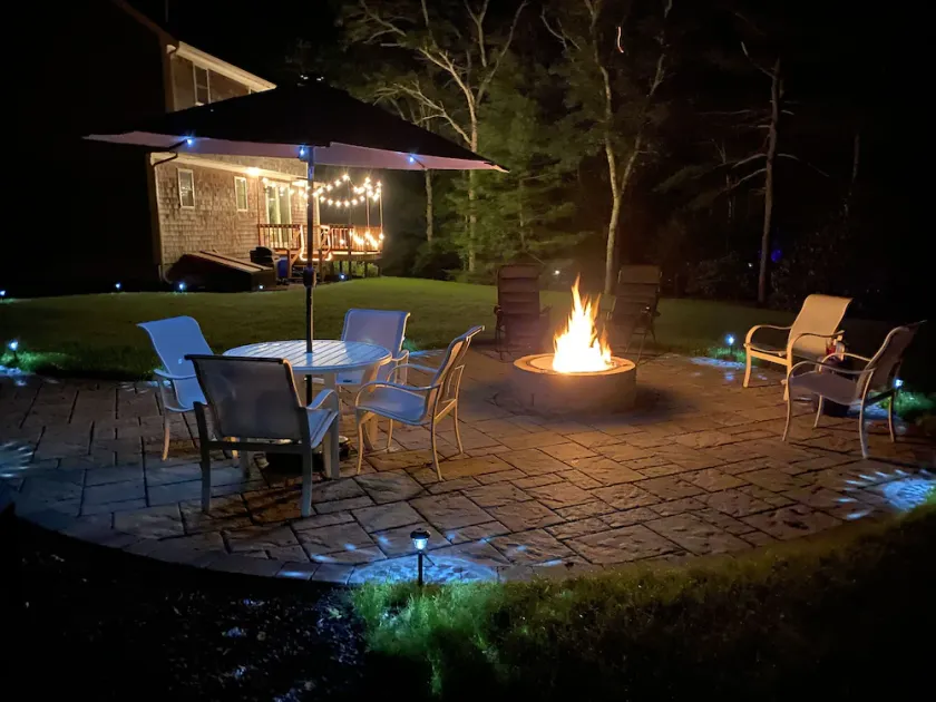 Awesome Patio With Fire Pit, Farmers Porch, Deck With Grill! - Image 1