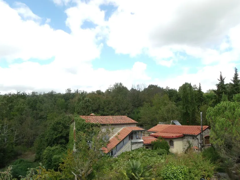 Quiet house in the mountains, central location, ideal for trips - Image 1