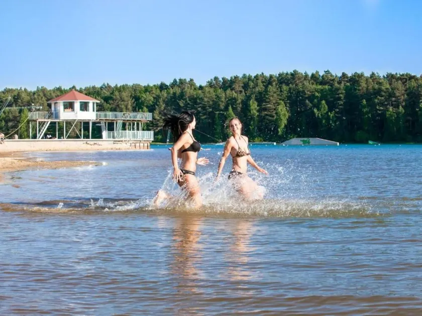 Bernsteinsee Hotel and Ferien-standard Double Room - Image 1