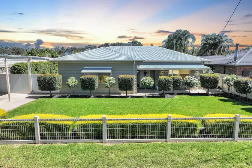 Kabinga Kottage - Echuca Holiday Homes - Image 1