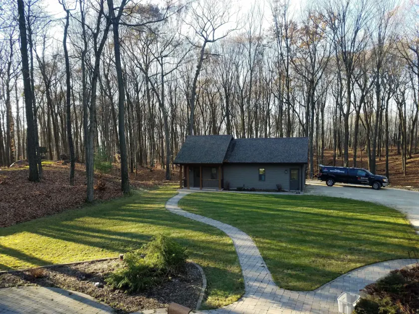 The Esker Ridge Chalet, Pristine Elkhart Solitude - Image 1