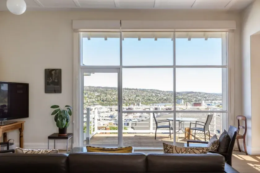 Highbury Apartments - Image 1