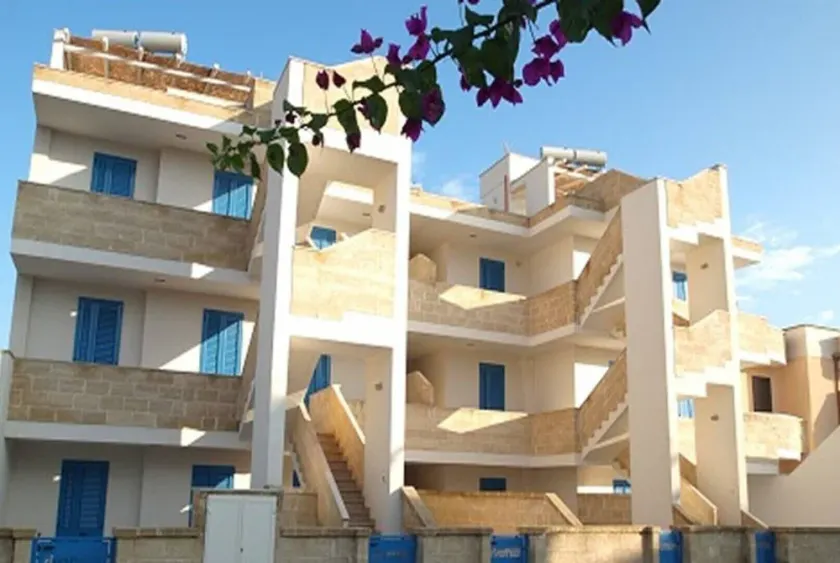 Comfortable apartment on the ground floor and 120 m from the beach - Image 1