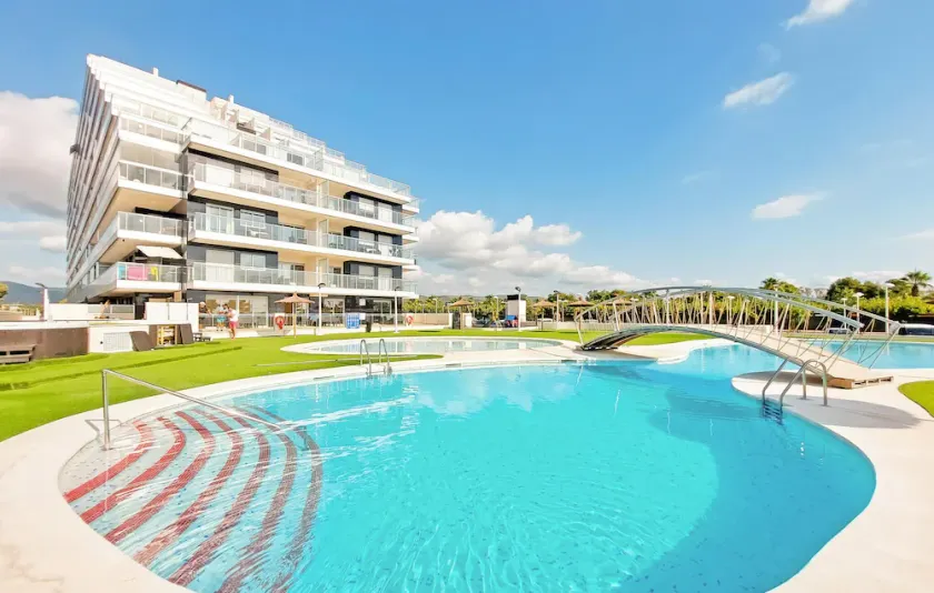 1 bedroom beautiful apartment in Cabanes - Image 1