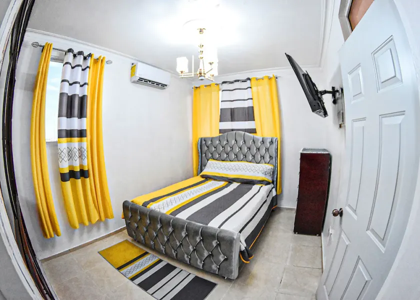 Apartment in the races near the monument - Image 1