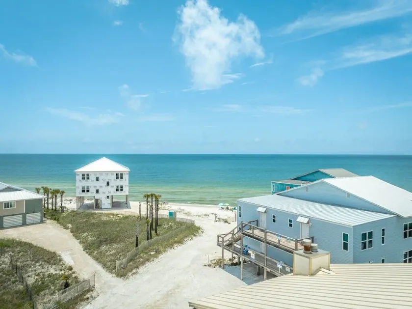 100 STEPS TO BEACH — RENOVATED 2BR PET FRIENDLY CONDO AT CAPE SAN BLAS - Image 1