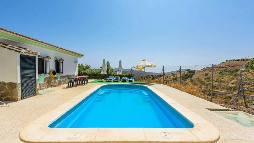 Casa de campo para 7 pessoas nas colinas da província de Málaga - Image 1