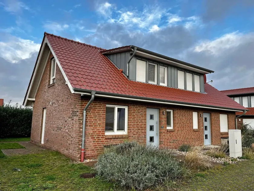 Holiday Home 'Haus Strandräuber Mit Sauna' with Private Terrace, Private Garden and Wi-Fi - Image 1