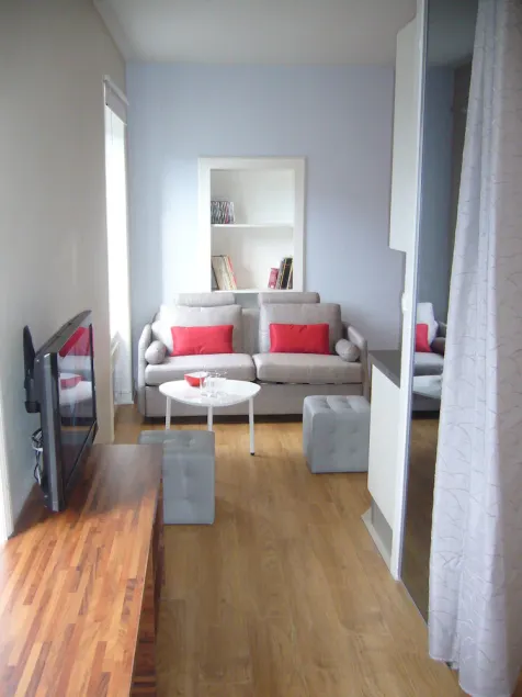 Appartement rénové tout confort vue latérale mer à ROSCOFF - Image 1