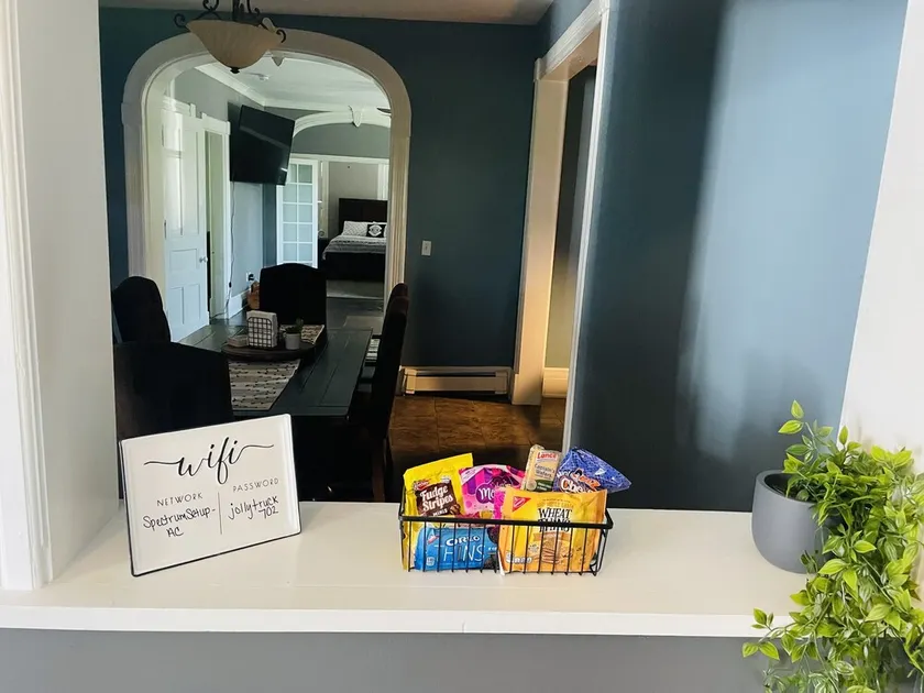 Lovely 3 bedroom apartment just 5 minutes to Fort Drum! - Image 1