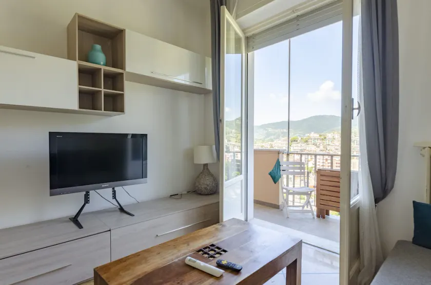 JOIVY Kiki House - Image 1