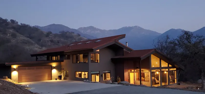 Matanah Meadows Farm, Great for 2 Families, Sequoia National Park and Working Farm - Image 1