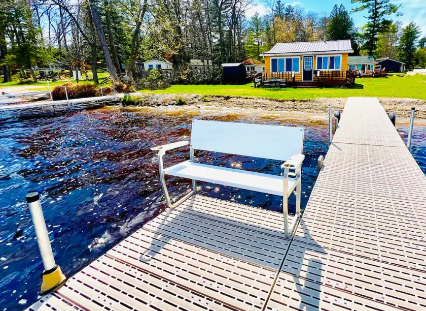 Lakeside Cabin on Lake Noquebay - Including Your Own Pier, Kayak/Canoes, & More! - Image 1