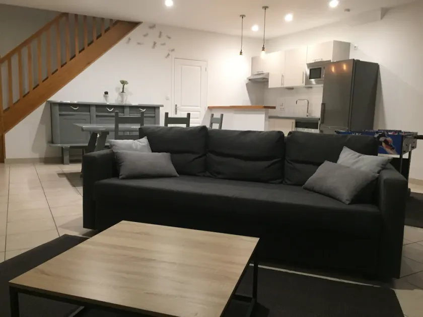 House f3 bis, whole, near downtown in the heart of the bay of Mt Saint Michel - Image 1