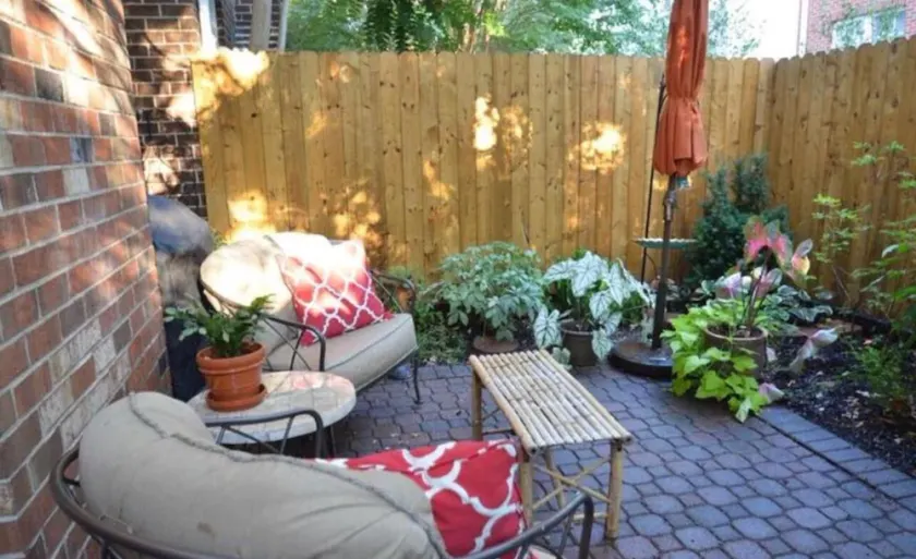 3.5 miles to Washington DC- Family Size Spacious 4BDR + Parking - Image 1